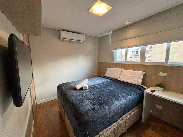 Apê Completo em Santa Cecília com AC | Delfhy