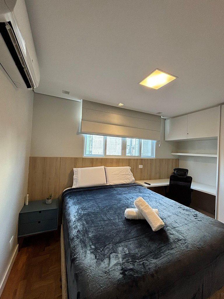 Apê Completo em Santa Cecília com AC | Delfhy