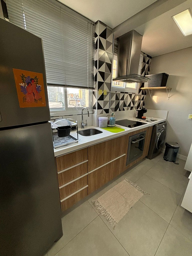 Apê Completo em Santa Cecília com AC | Delfhy