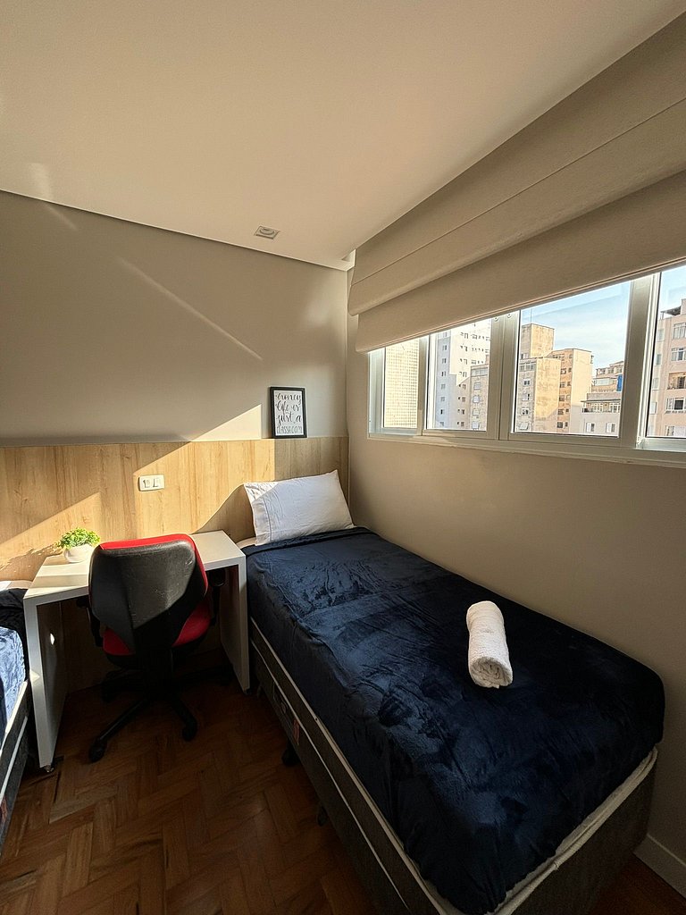 Apê Completo em Santa Cecília com AC | Delfhy