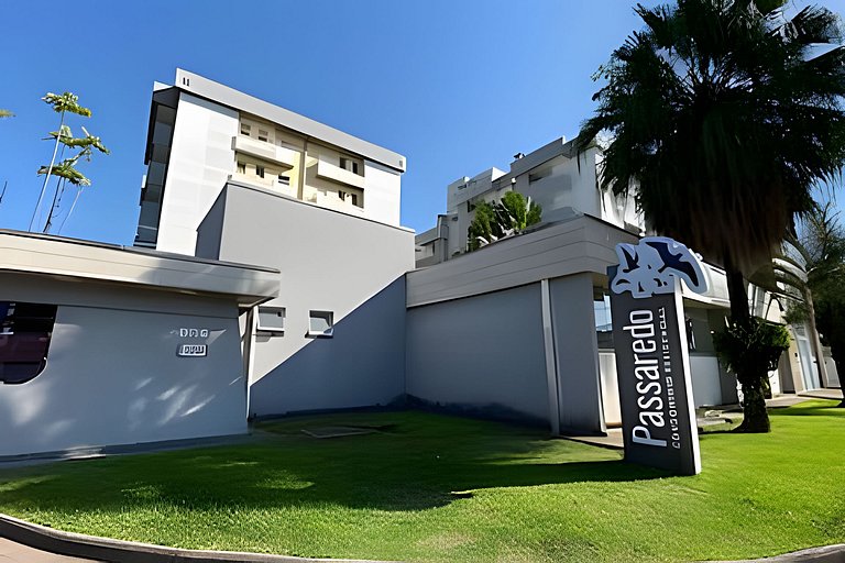 Lindo Apê na Praia do Perequê - Ubatuba | Delfhy