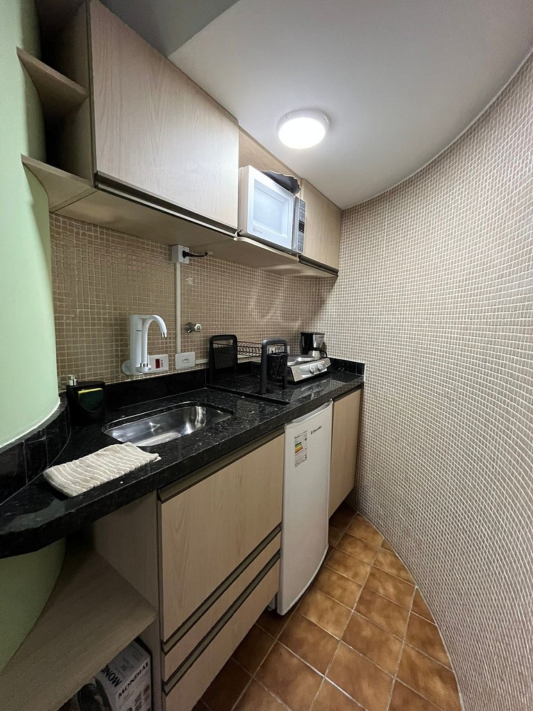 Flat na Liberdade c/AC | Próx.Faculdades&Hospitais