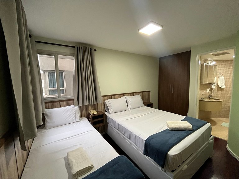 Flat na Liberdade c/AC | Próx.Faculdades&Hospitais