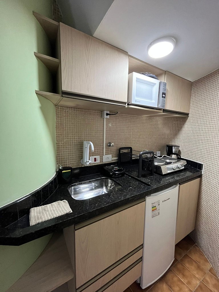 Flat na Liberdade c/AC | Próx.Faculdades&Hospitais