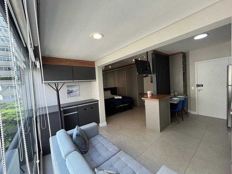 Moderno Studio Line Up - Vaga e AC | Delfhy