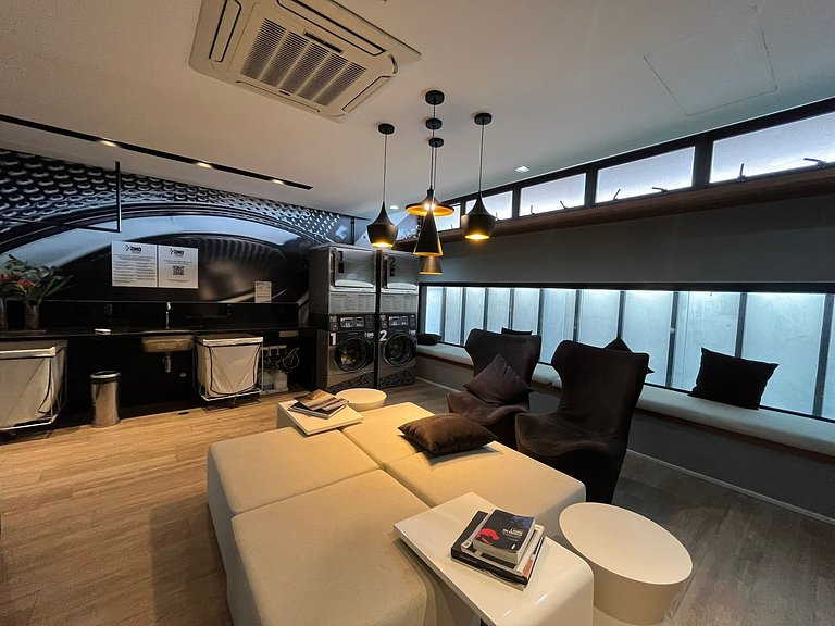 Moderno Studio Line Up - Vaga e AC | Delfhy