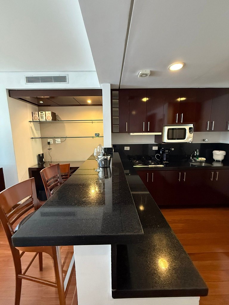 George V Itaim Bibi - Flat Alto Padrão | Delfhy