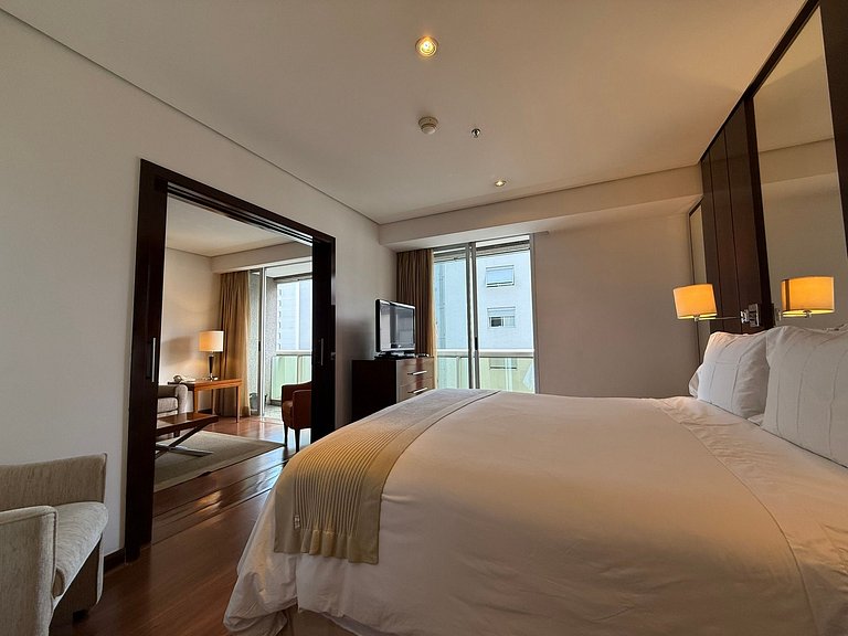 George V Itaim Bibi - Flat Alto Padrão | Delfhy