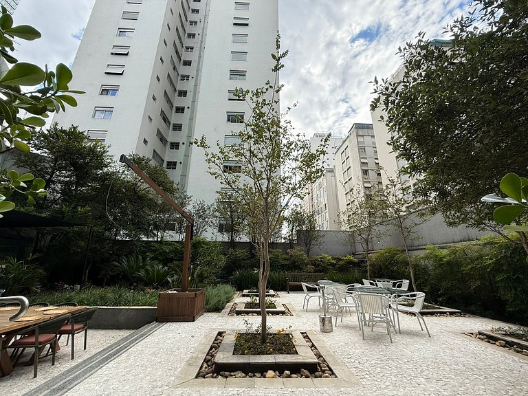 George V Itaim Bibi - Flat Alto Padrão | Delfhy