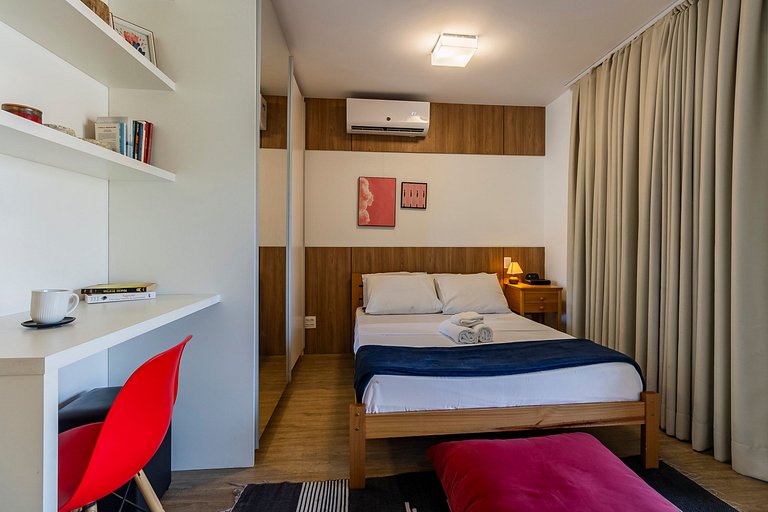 Belíssimo Studio na Vila Madalena c/ AC | Delfhy