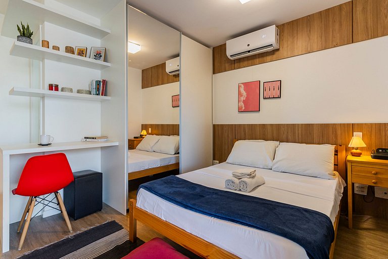 Belíssimo Studio na Vila Madalena c/ AC | Delfhy