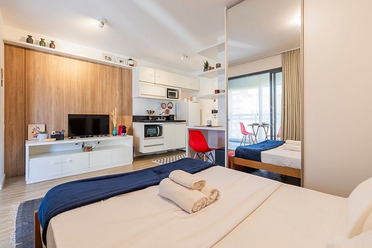 Belíssimo Studio na Vila Madalena c/ AC | Delfhy