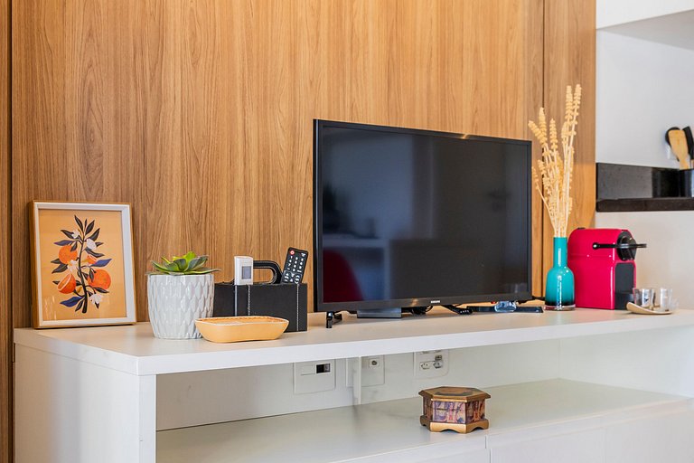 Belíssimo Studio na Vila Madalena c/ AC | Delfhy