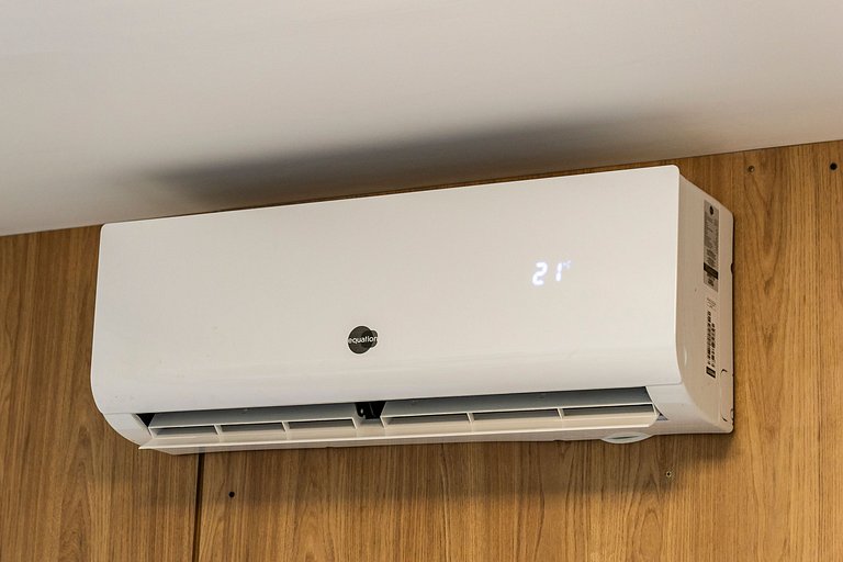 Belíssimo Studio na Vila Madalena c/ AC | Delfhy