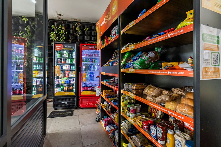 Studio na Vila Madalena c/ varanda e AC | Delfhy