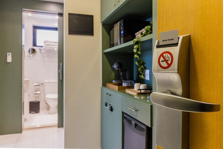 Flat Moderno Hotel Slaviero GRU até 4p | Delfhy