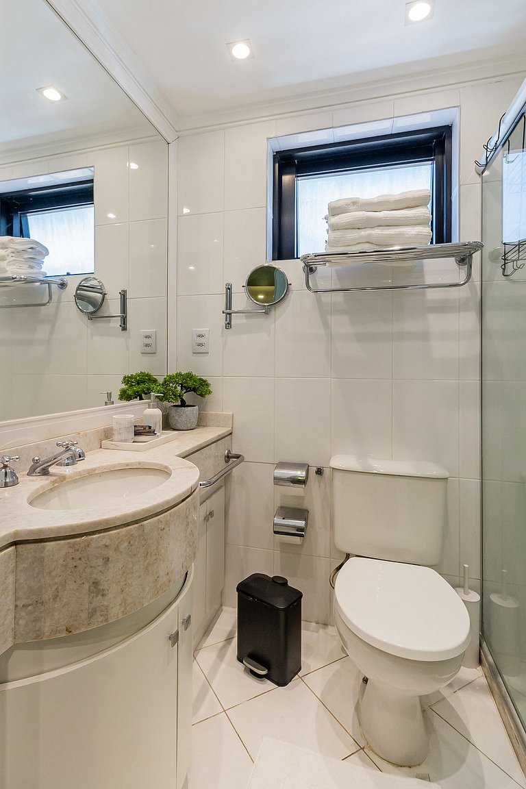 Flat Moderno Hotel Slaviero GRU até 4p | Delfhy