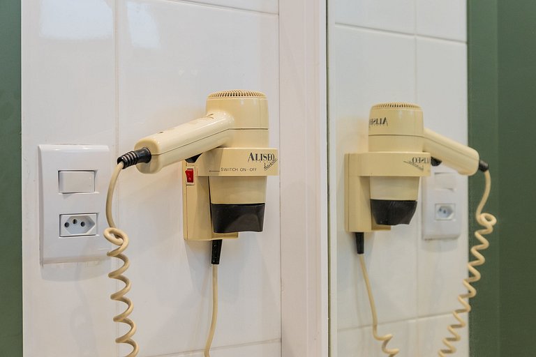 Flat Moderno Hotel Slaviero GRU até 4p | Delfhy