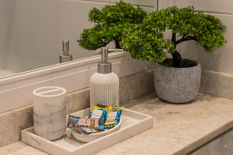 Flat Moderno Hotel Slaviero GRU até 4p | Delfhy