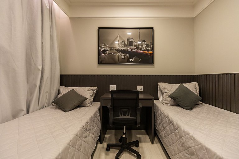 Flat Moderno Hotel Slaviero GRU até 4p | Delfhy