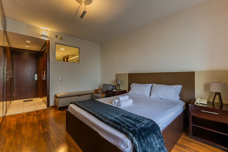 Flat Hotel Paulista c/ AC, Vaga e Wi-Fi | Delfhy