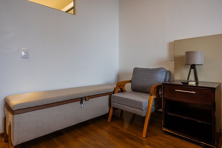 Flat Hotel Paulista c/ AC, Vaga e Wi-Fi | Delfhy