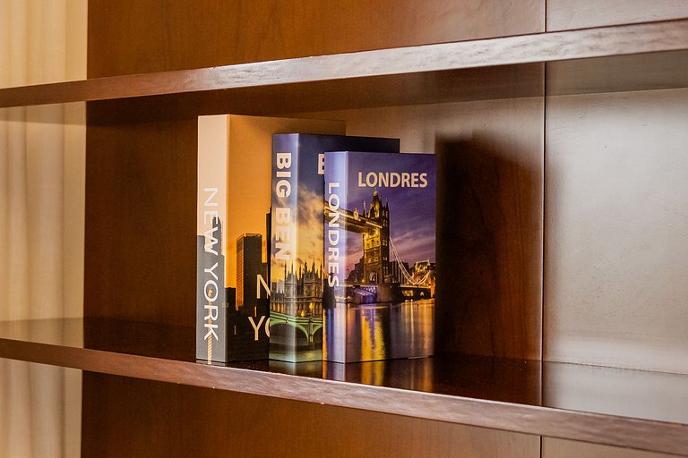 Flat Hotel Paulista c/ AC, Vaga e Wi-Fi | Delfhy