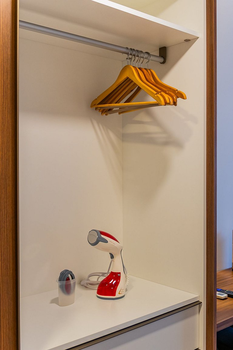 Moderno Flat Paulista Hotel | Vaga, AC e Wi-Fi