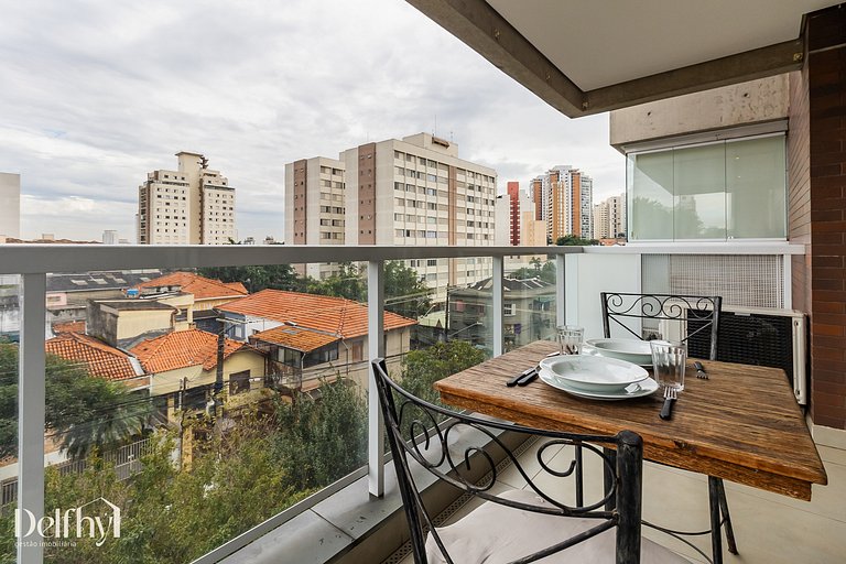 Studio c/ Bela Vista na Vila Mariana Garagem + AC