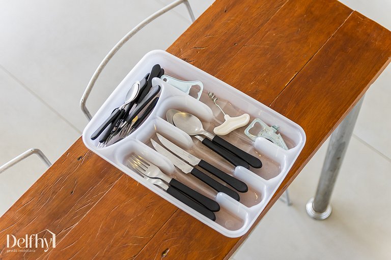 Studio c/ Bela Vista na Vila Mariana Garagem + AC