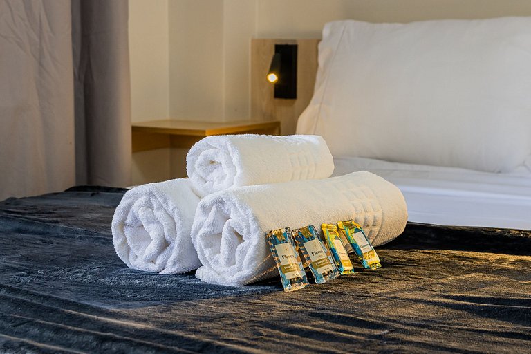 Belo Studio Vila Mariana | Wi-Fi + AC + Varanda