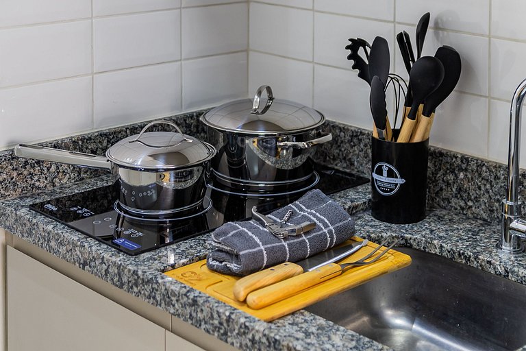 Belo Studio Vila Mariana | Wi-Fi + AC + Varanda