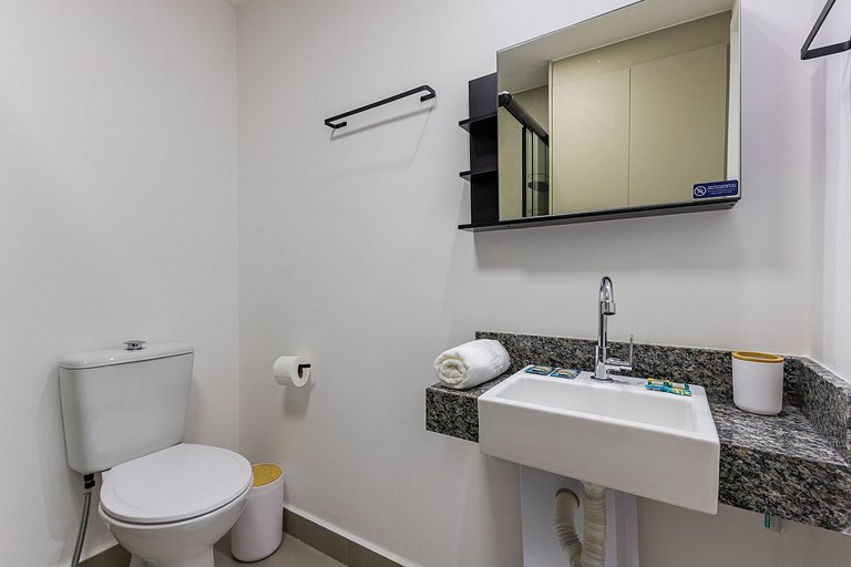 Belo Studio Vila Mariana | Wi-Fi + AC + Varanda