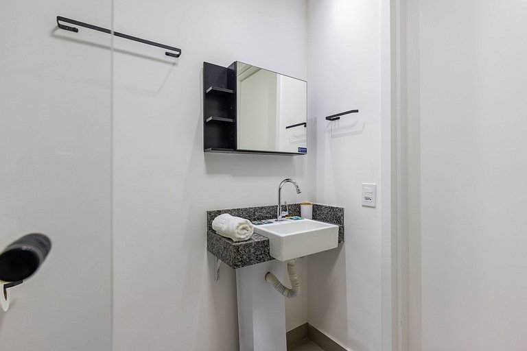 Belo Studio Vila Mariana | Wi-Fi + AC + Varanda