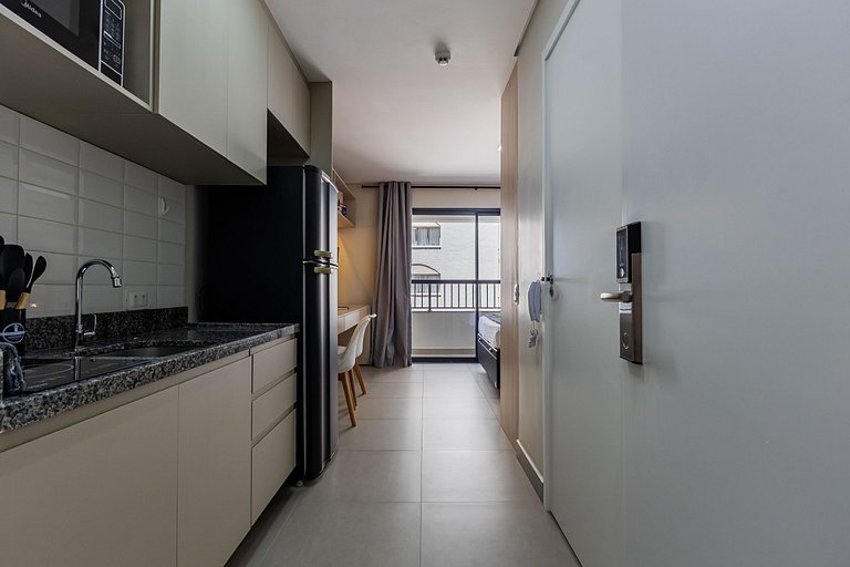 Belo Studio Vila Mariana | Wi-Fi + AC + Varanda