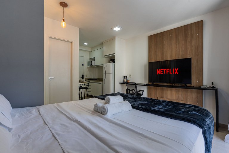Moderno Studio na República com Ar e piscina