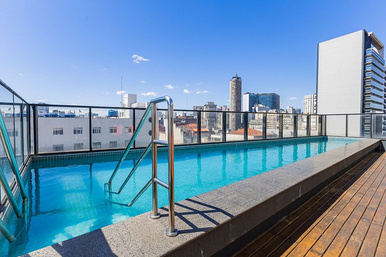 Moderno Studio na República com Ar e piscina