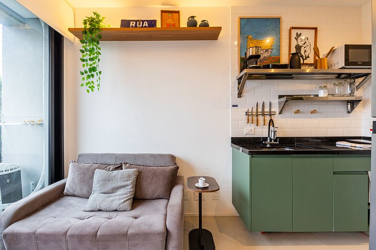 Studio Moderno na Vila Madalena c/ AC | Delfhy