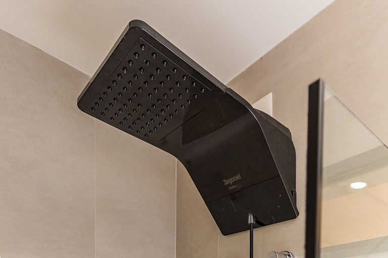 Autêntico Studio Vila Madalena Wifi + AC | Delfhy