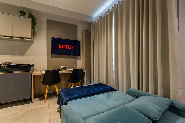 Autêntico Studio Vila Madalena Wifi + AC | Delfhy
