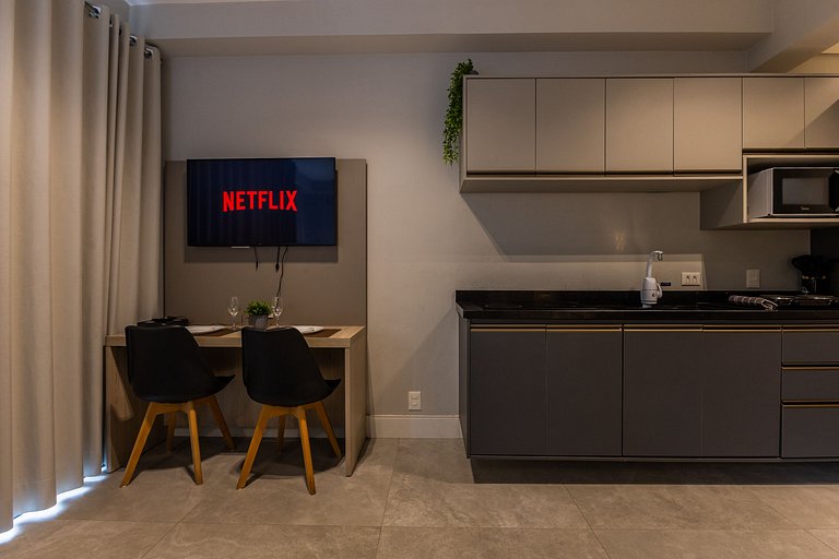 Moderno Studio Vila Madalena Wi-fi + AC | Delfhy