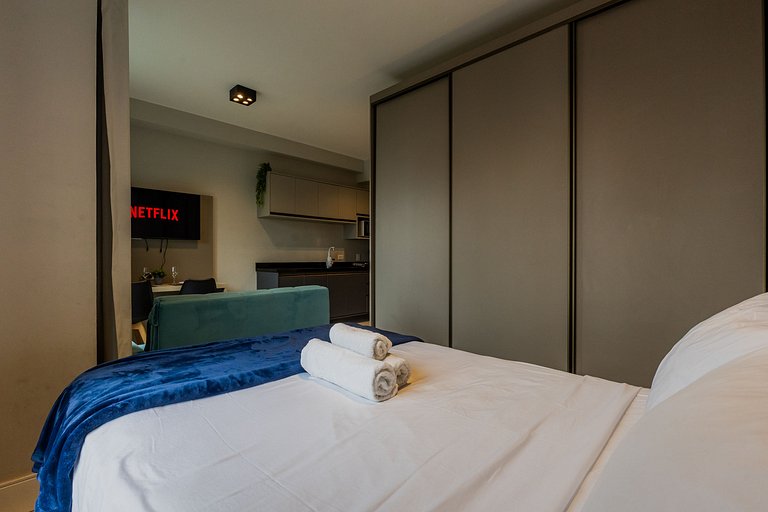 Moderno Studio Vila Madalena Wi-fi + AC | Delfhy