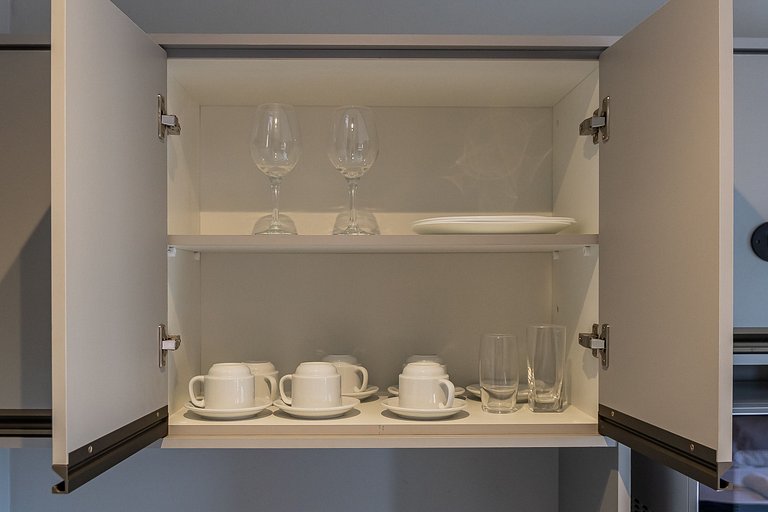 Belo Studio na Vila Madalena AC + Wifi | Delfhy