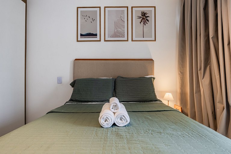 Belo Studio na Liberdade | Piscina, Varanda, Wi-Fi