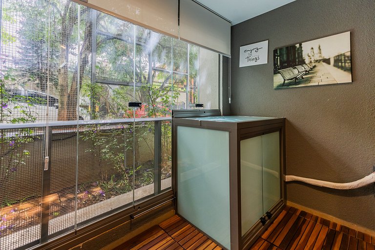 Belo Studio Vila Madalena | Piscina + Varanda + AC