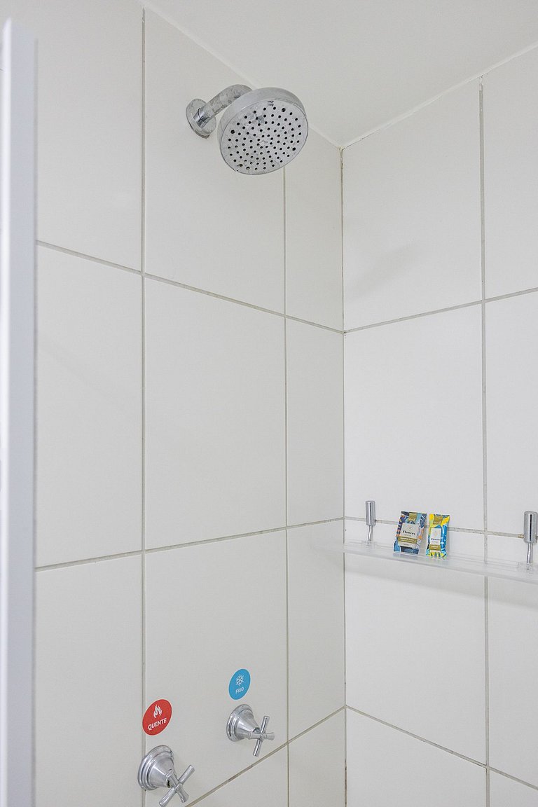 Apê Confortável 1 dorm. República | Vaga e Piscina