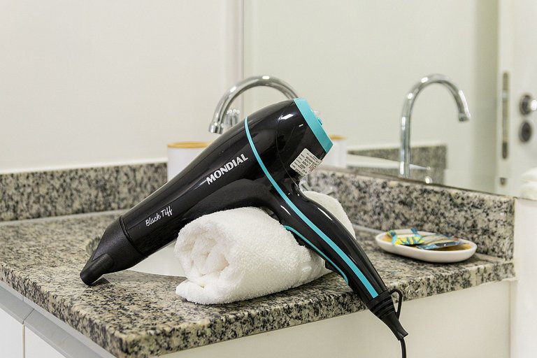 Apê Confortável 1 dorm. República | Vaga e Piscina