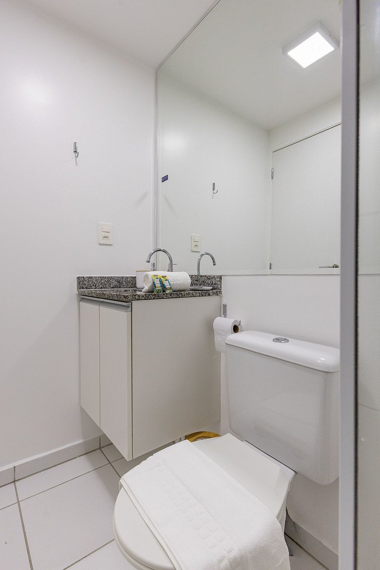 Apê Confortável 1 dorm. República | Vaga e Piscina