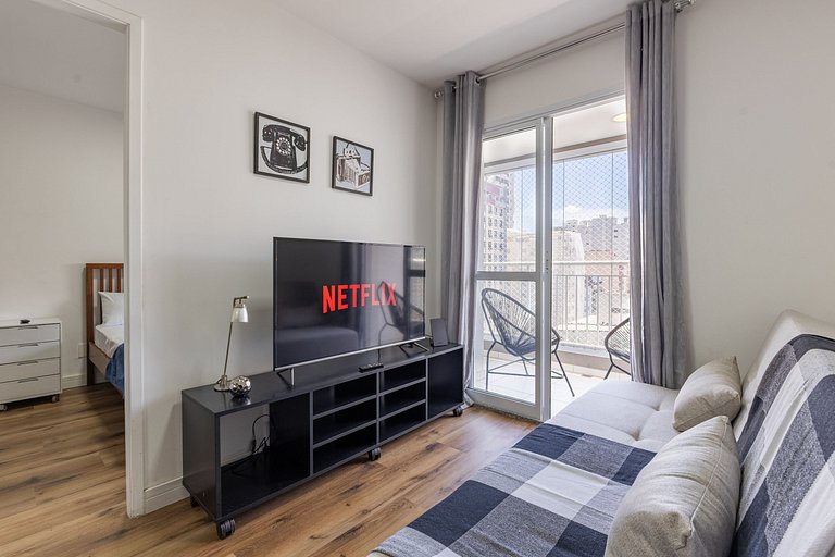 Apê Confortável 1 dorm. República | Vaga e Piscina