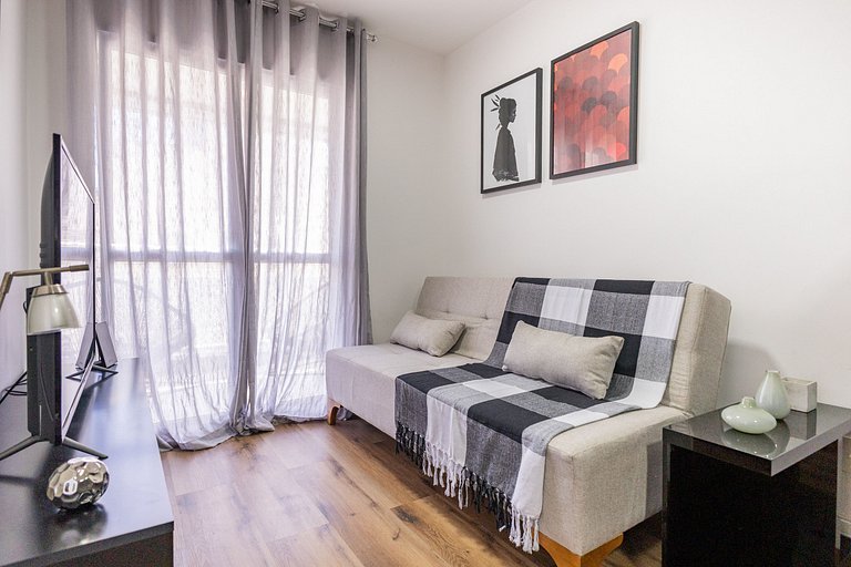 Apê Confortável 1 dorm. República | Vaga e Piscina